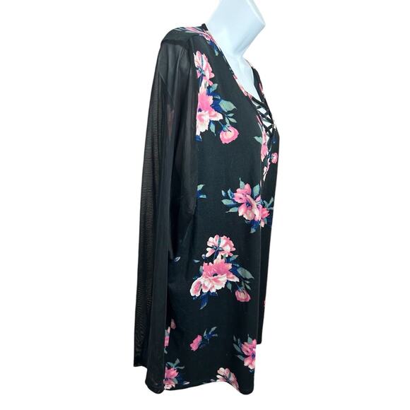Eye Candy Black Floral Blouse Size 2X 3/4 Sheer Sleeve Top V-Neck - Picture 3 of 5